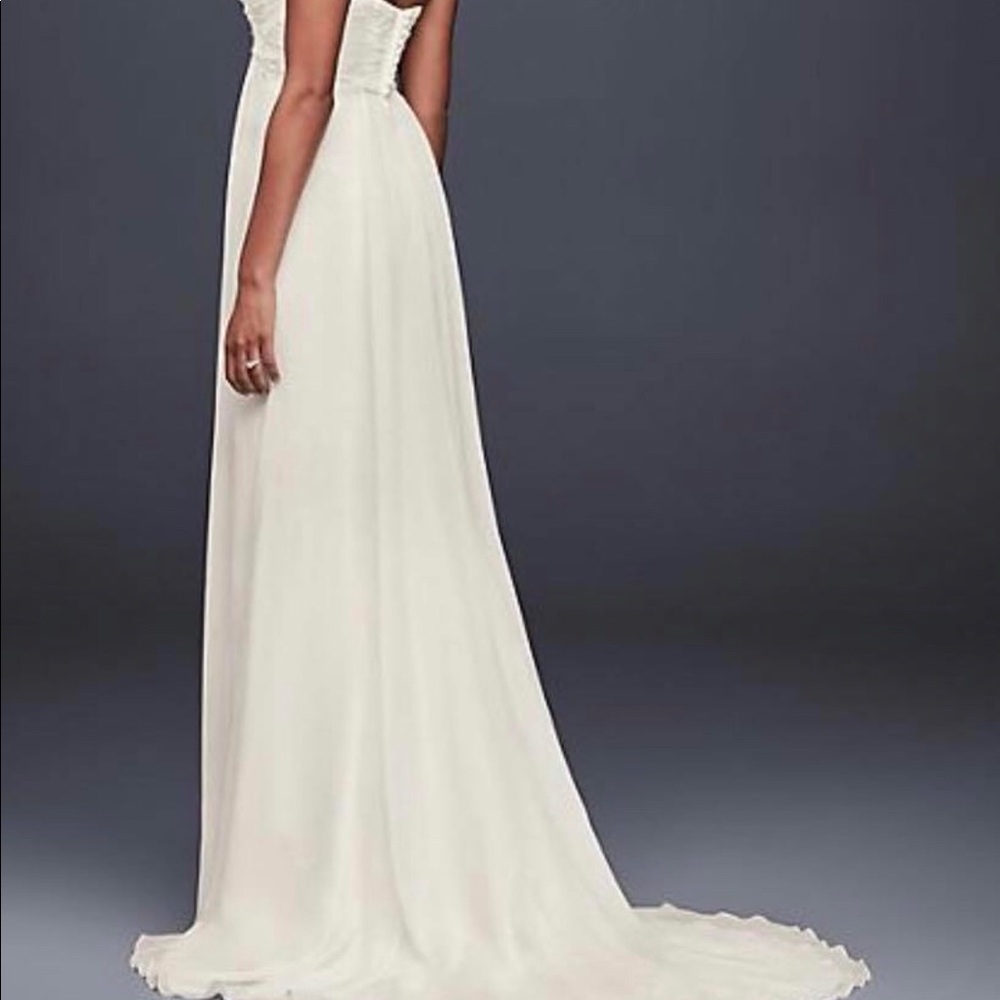 Beaded Crinkle Chiffon Sheath wedding dress - Picture 2 of 3